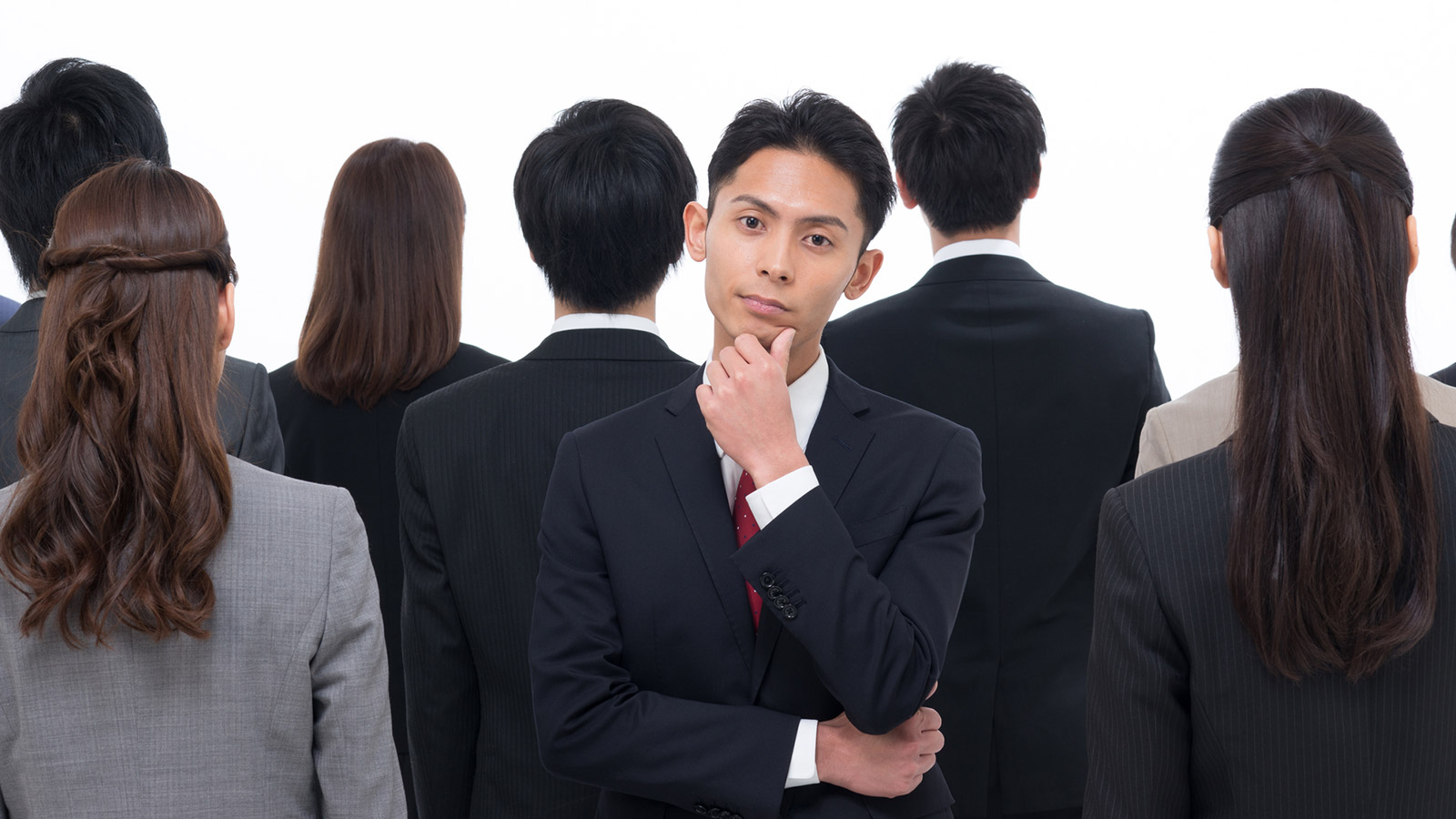 仕事の人間関係に悩む方必見。職場の人間関係を割り切る5つのポイント。ケース別のおすすめ解消法を紹介。